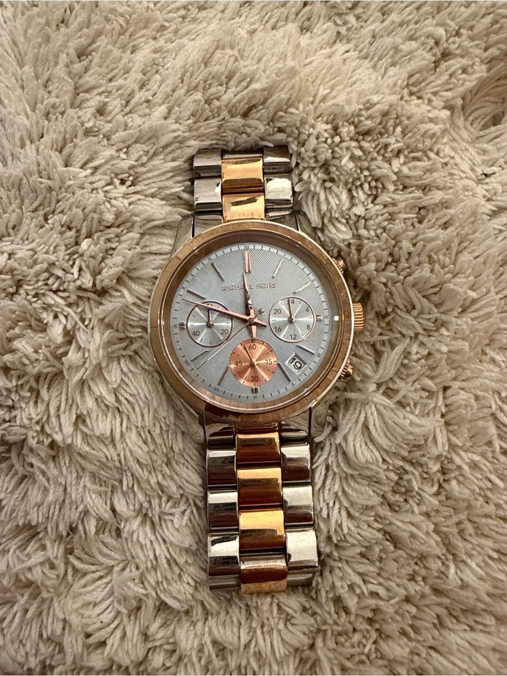 MICHAEL KORS ROSE GOLD TONED STAINLESS RUNWAY WATCH LADIES MK-6166 CHRONOGRAPH